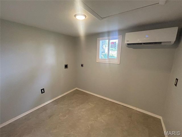 8520 Lake Drive, Cedar Hill, MO 63016
