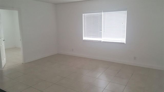 701 SW 14th Ave, Fort Lauderdale, FL 33312