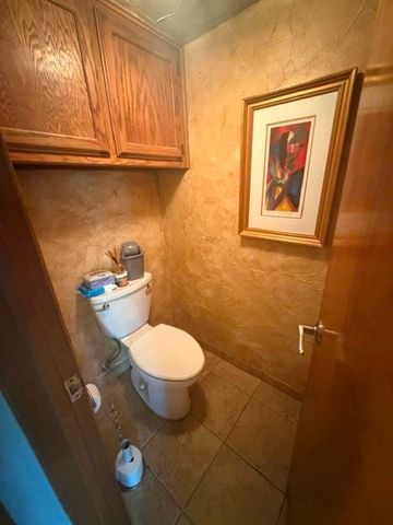 2006 Mill Run Drive, Arlington, TX 76006