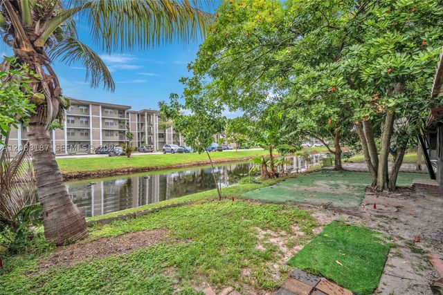 2771 NW 47th Ln 2905, Lauderdale Lakes, FL 33313