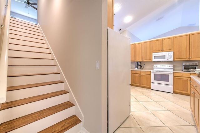 2641 BROOKVILLE DRIVE, Valrico, FL 33596