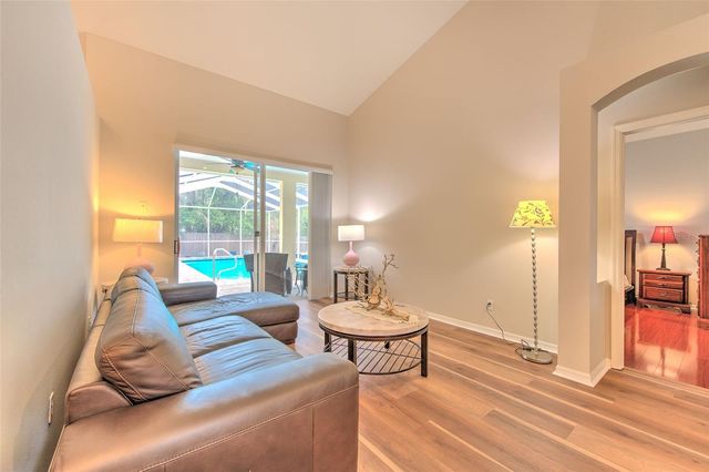 2641 BROOKVILLE DRIVE, Valrico, FL 33596