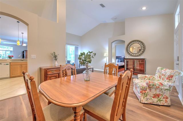 2641 BROOKVILLE DRIVE, Valrico, FL 33596