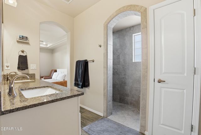 771 WAPPENBURY Road, El Paso, TX 79928