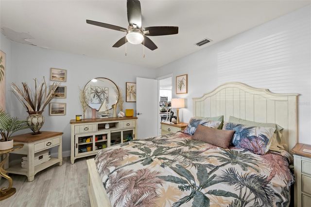 935 BAER AVENUE NW, Port Charlotte, FL 33948