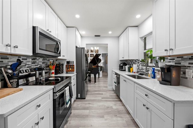 935 BAER AVENUE NW, Port Charlotte, FL 33948