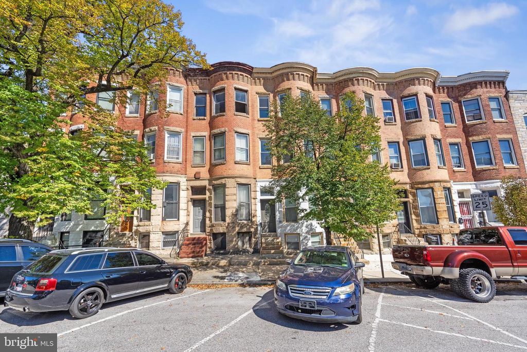 Image 5 of property listing at 2237 MADISON AVE, Baltimore, MD 21217