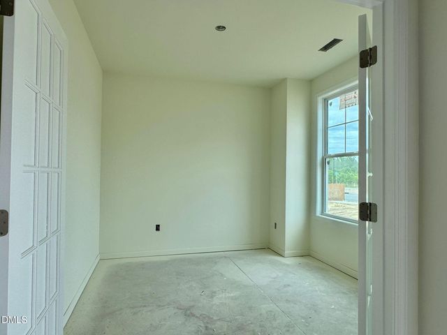 377 Pecan Valley Way, Four Oaks, NC 27524