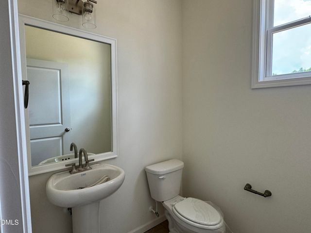 377 Pecan Valley Way, Four Oaks, NC 27524