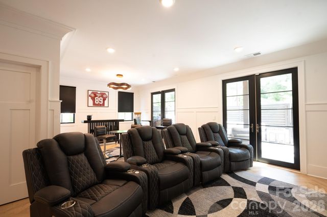 6105 Berryhill Towns Drive, Charlotte, NC 28270