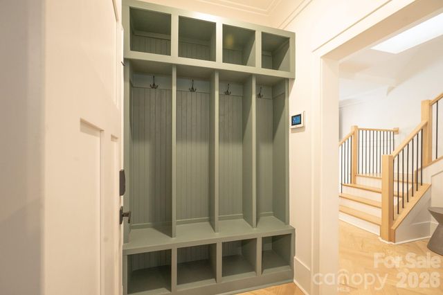 6105 Berryhill Towns Drive, Charlotte, NC 28270