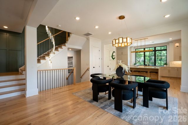 6105 Berryhill Towns Drive, Charlotte, NC 28270