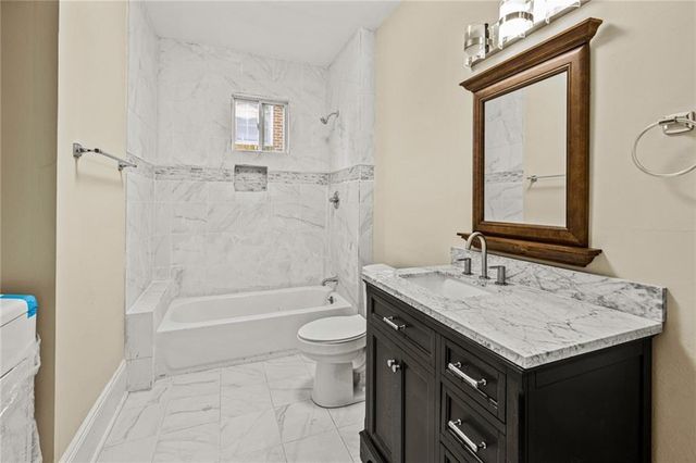 684 S Elizabeth NW Place, Atlanta, GA 30318