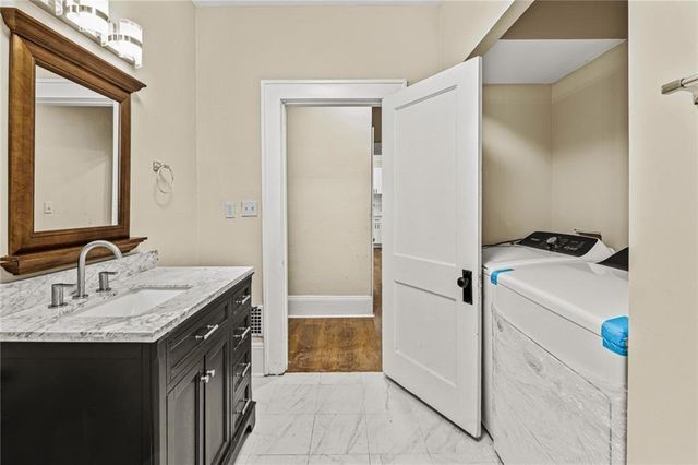 684 S Elizabeth NW Place, Atlanta, GA 30318