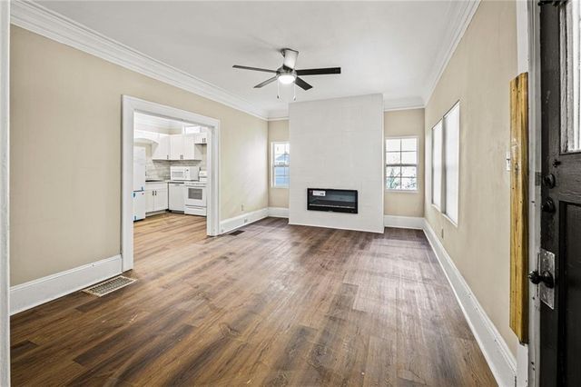 684 S Elizabeth NW Place, Atlanta, GA 30318