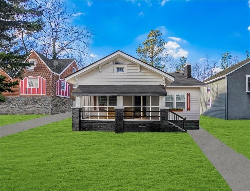 684 S Elizabeth NW Place, Atlanta, GA 30318