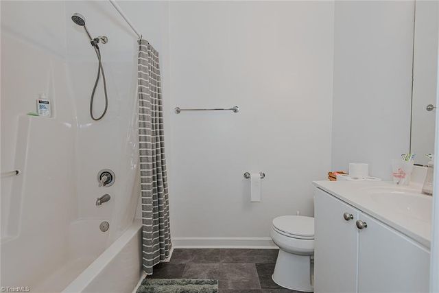 302 Campus Walk Trail 101, Elon, NC 27244