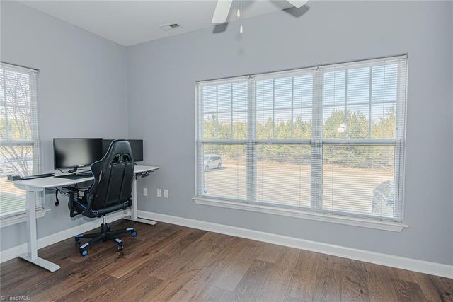 302 Campus Walk Trail 101, Elon, NC 27244