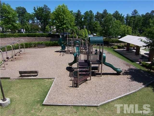 4033 Overcup Oak Lane, Cary, NC 27519