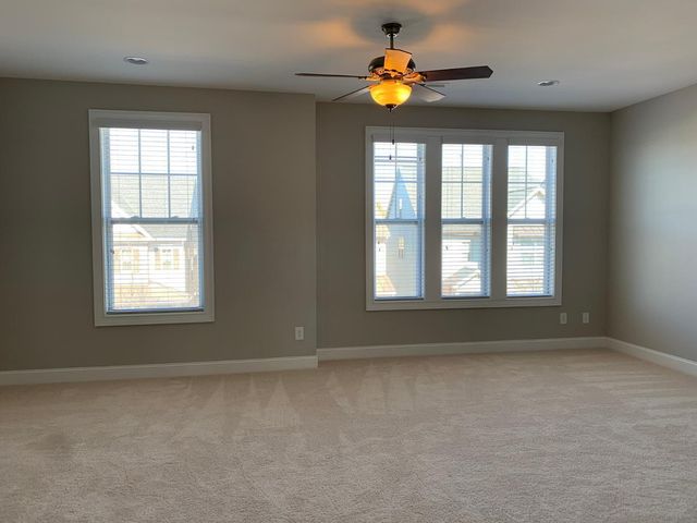 4033 Overcup Oak Lane, Cary, NC 27519