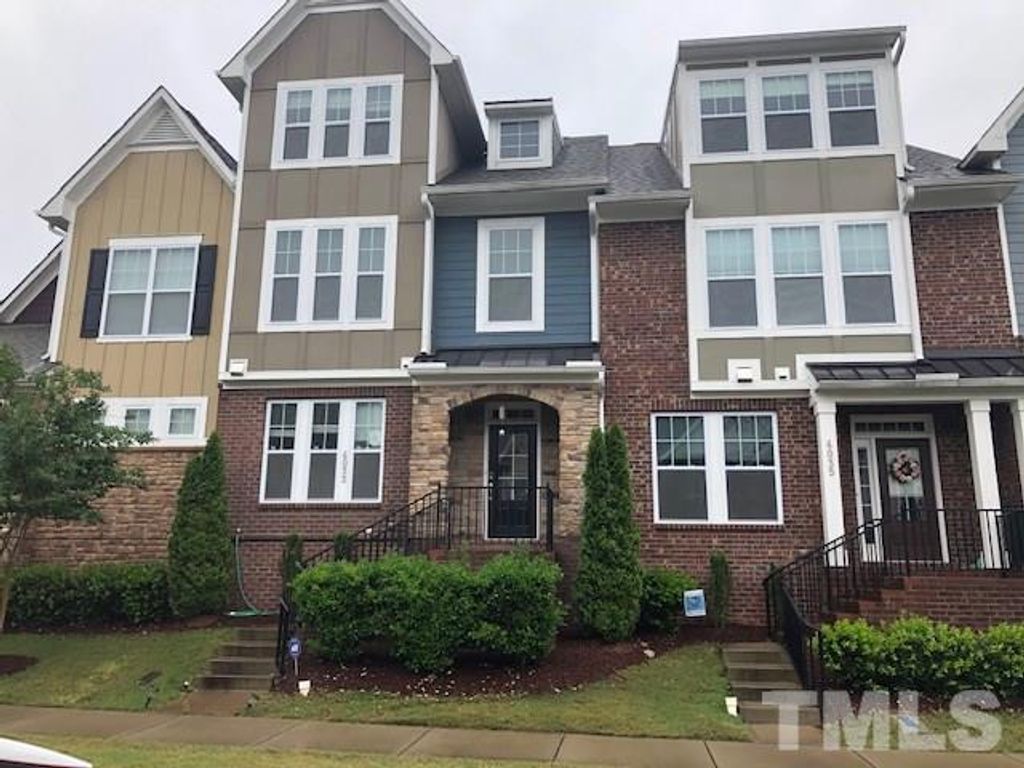 4033 Overcup Oak Lane, Cary, NC 27519