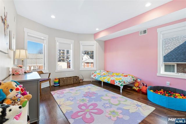 19 78th Street, North Bergen, NJ 07047