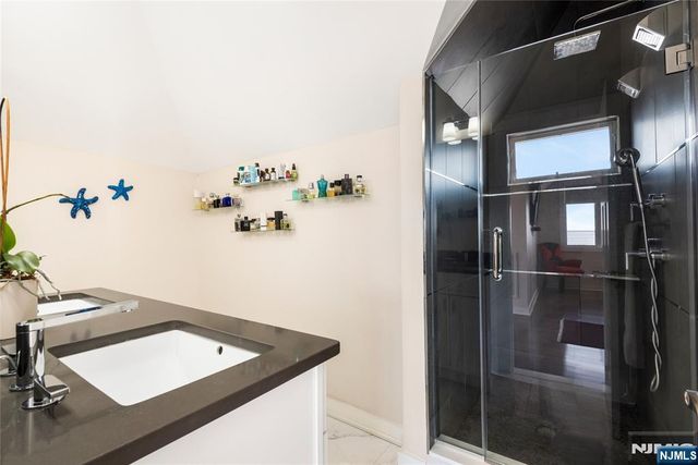 19 78th Street, North Bergen, NJ 07047