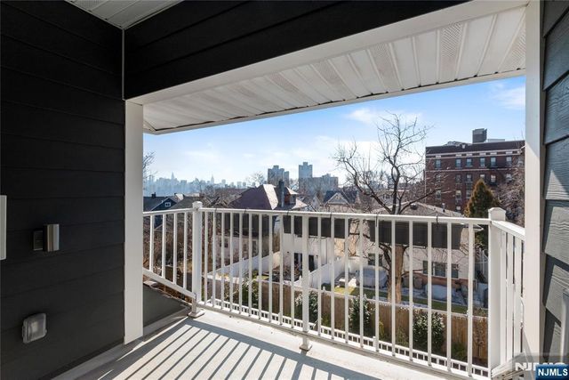 19 78th Street, North Bergen, NJ 07047