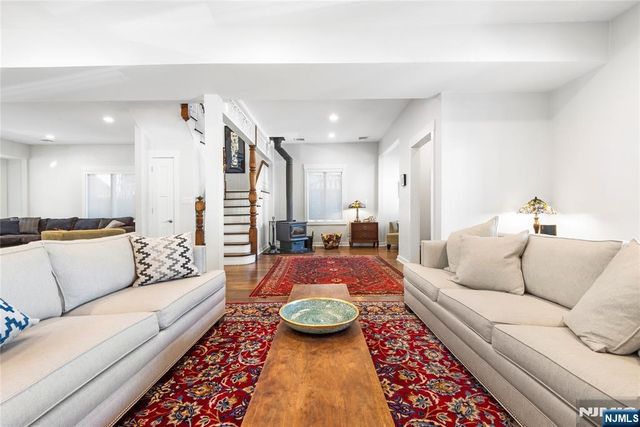 19 78th Street, North Bergen, NJ 07047