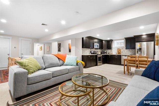 19 78th Street, North Bergen, NJ 07047