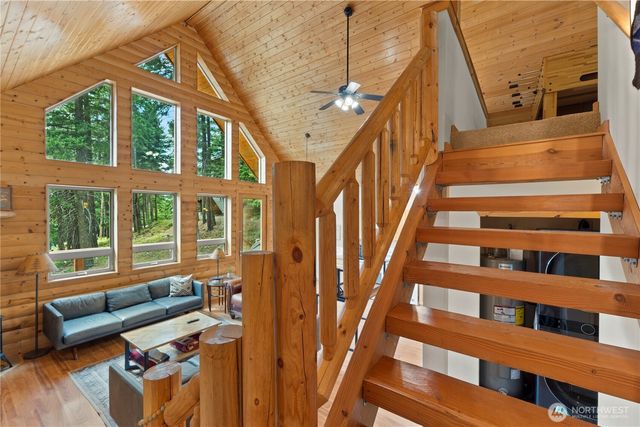 1302 Pine Loch Sun Drive, Ronald, WA 98940