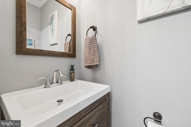 6267 ALFORTH AVE, Alexandria, VA 22315