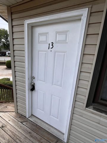 3801 Triana Blvd 13, Huntsville, AL 35805