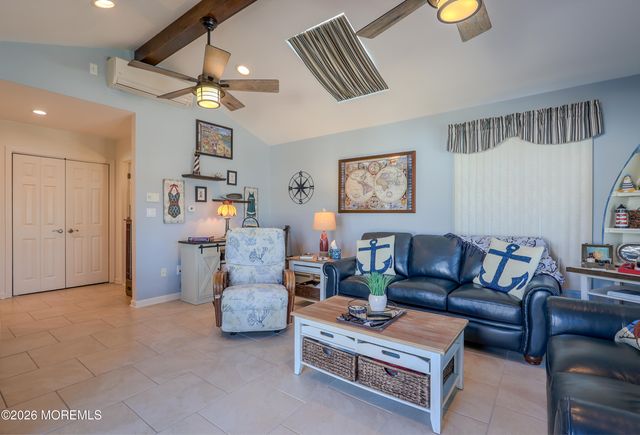 16 Peg Leg Way, Waretown, NJ 08758