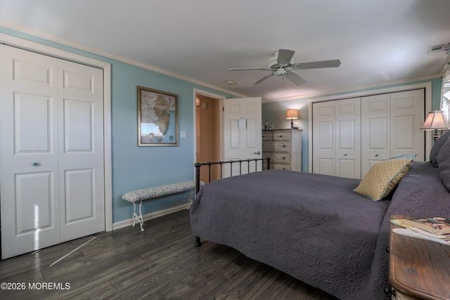 16 Peg Leg Way, Waretown, NJ 08758