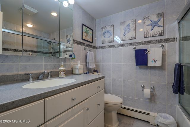 16 Peg Leg Way, Waretown, NJ 08758