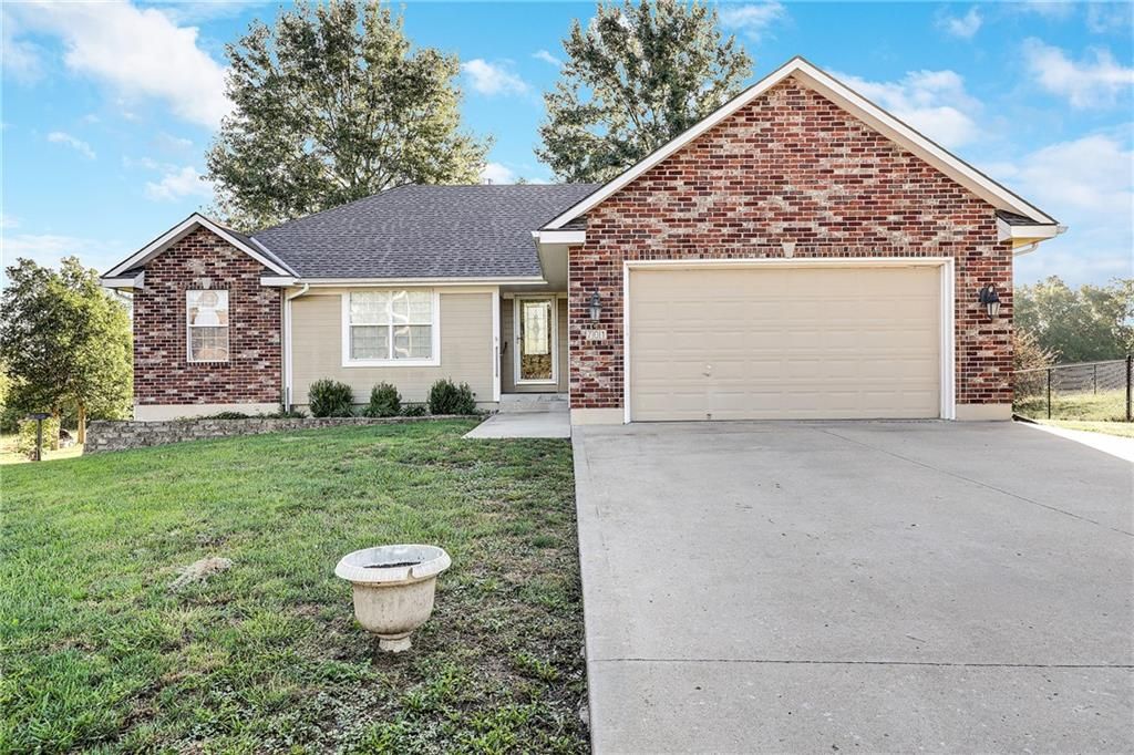 701 Homeland Street, Buckner, MO 64016