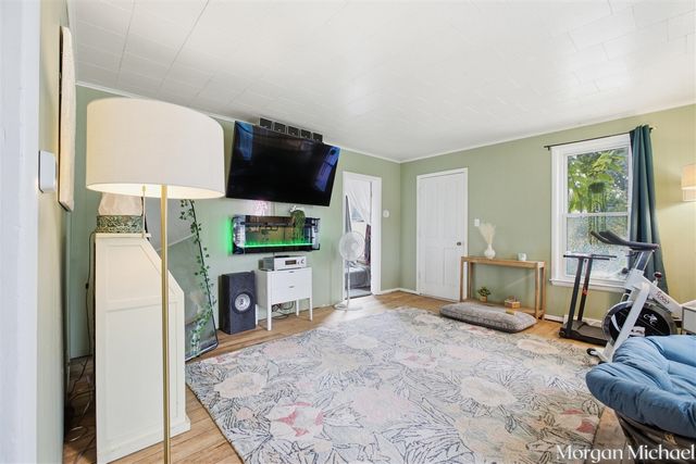 1457 Palmer Avenue, Muskegon, MI 49441
