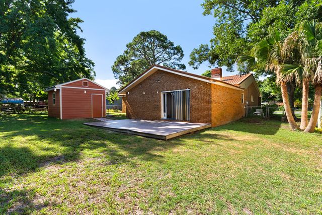218 SW Coral Drive, Fort Walton Beach, FL 32548