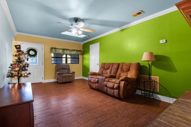 218 SW Coral Drive, Fort Walton Beach, FL 32548