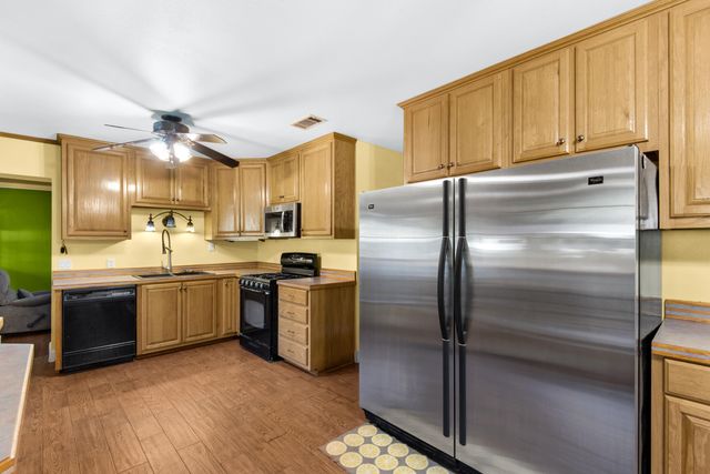 218 SW Coral Drive, Fort Walton Beach, FL 32548