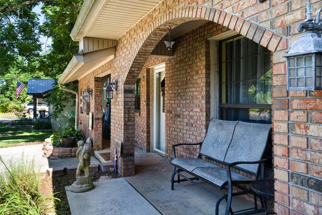 218 SW Coral Drive, Fort Walton Beach, FL 32548
