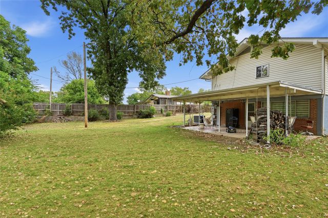 1734 S Erie Avenue, Tulsa, OK 74112