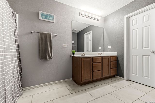 20803 Cape Coral, San Antonio, TX 78259