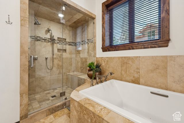 147 WHITE PINE CANYON RD, Snyderville, UT 84098