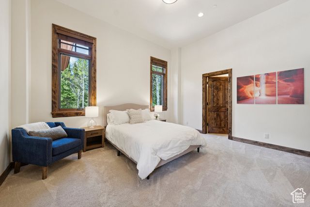 147 WHITE PINE CANYON RD, Snyderville, UT 84098