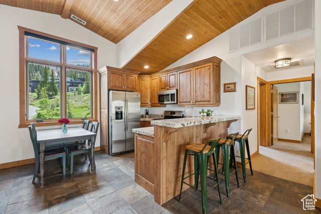 147 WHITE PINE CANYON RD, Snyderville, UT 84098
