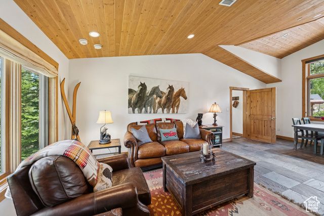 147 WHITE PINE CANYON RD, Snyderville, UT 84098