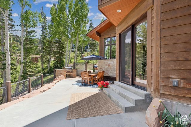 147 WHITE PINE CANYON RD, Snyderville, UT 84098