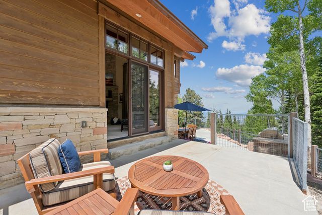 147 WHITE PINE CANYON RD, Snyderville, UT 84098